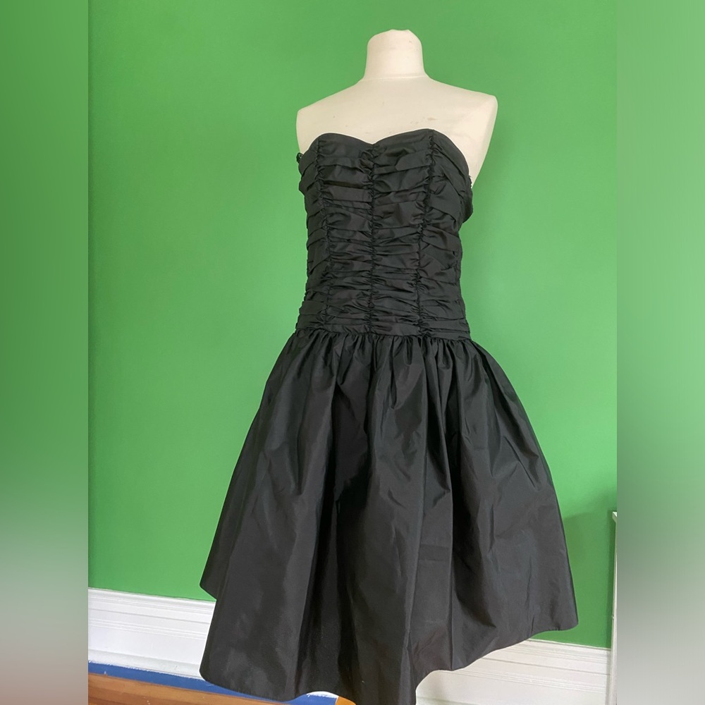 Vintage 80a Black Strapless prom evening funky Dress union made usa